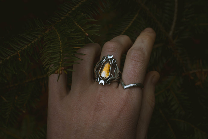 Artemis Stag Ring Size 8