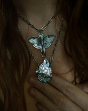 Load image into Gallery viewer, Simple Howling Wolf MADE TO ORDER (Ring or necklace)