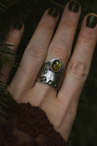 Scenic Bear Ring Size 8