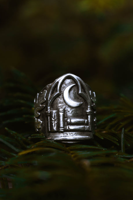 Fantasy Bookish Ring (MADE TO ORDER)
