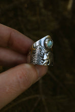 Load image into Gallery viewer, Scenic Bear Shield Ring MADE TO SIZE